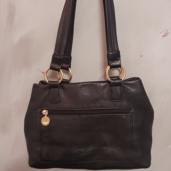 Stone Mountain Classic Leather Shoulder Bag - Picture 6 of 16